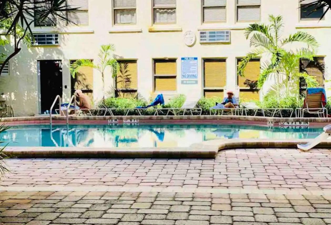 Romantic Studio In The Heart Of Palm Beach - Free Valet Service Exterior foto